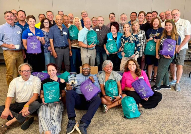 Common Thread Care Bag - Rotarty